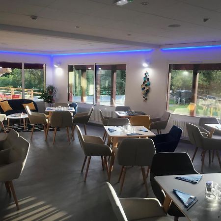 Hotel Du Lac D'Arjuzanx מראה חיצוני תמונה