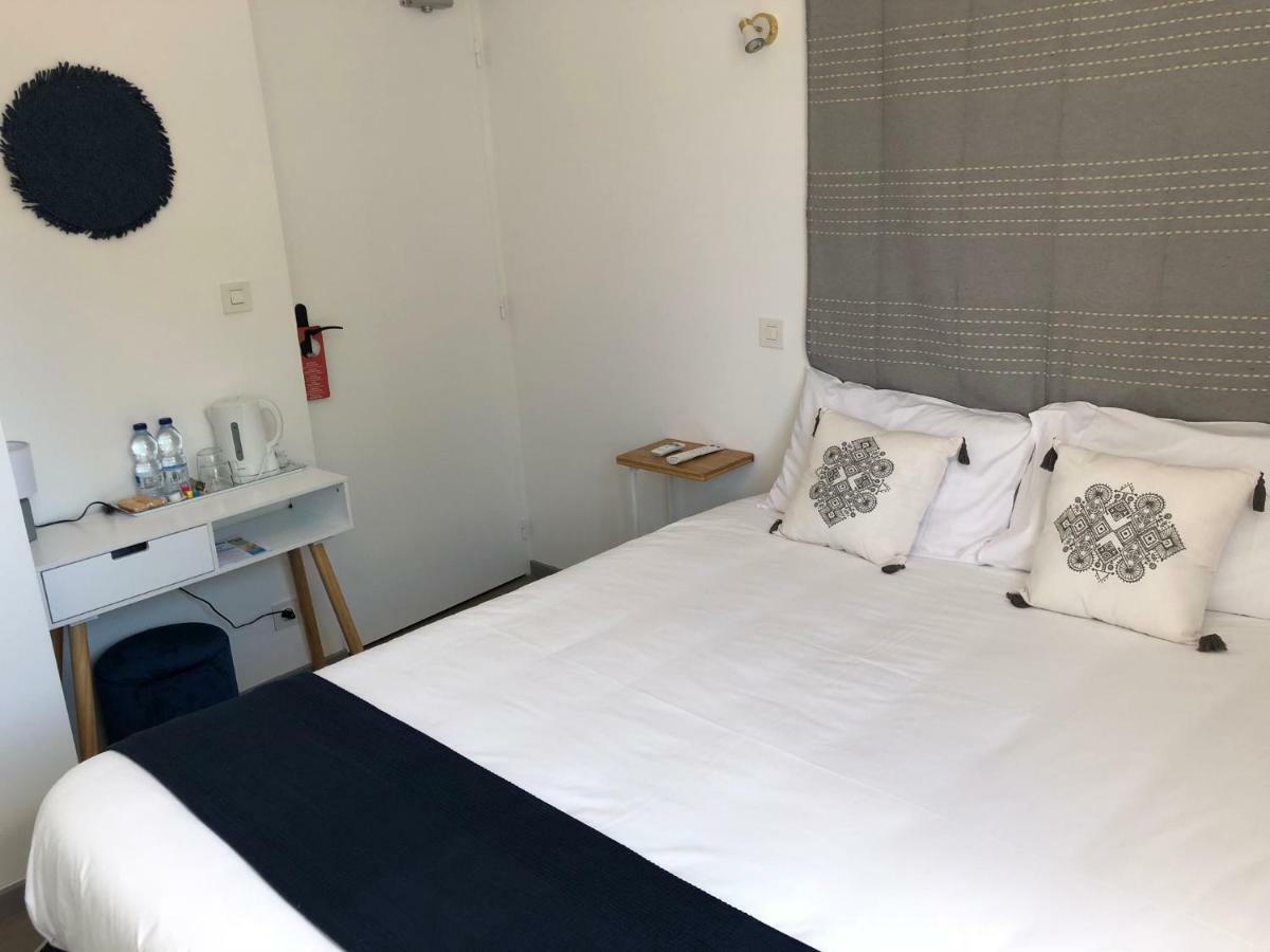 Hotel Du Lac D'Arjuzanx מראה חיצוני תמונה