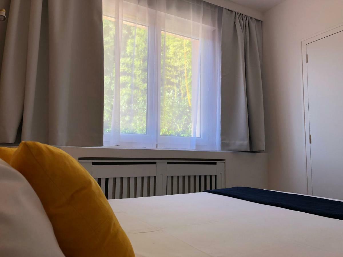 Hotel Du Lac D'Arjuzanx מראה חיצוני תמונה
